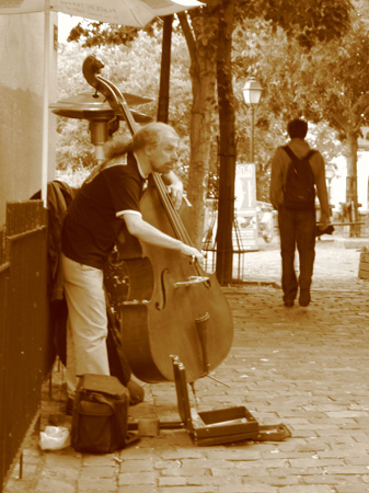 France Paris Montmartre Musician